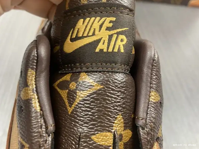 Rep LOW Air 1 Off-Louis Jordan x AJ1 OW 0523